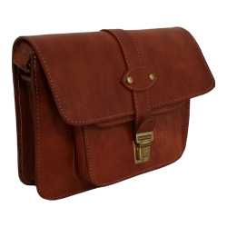 Bolso de cuero horizontal broche FB392